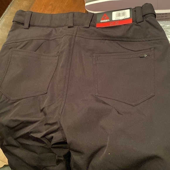 NWT! Gerry Ski or Snowboard stretch pants size Medium - Picture 10 of 11